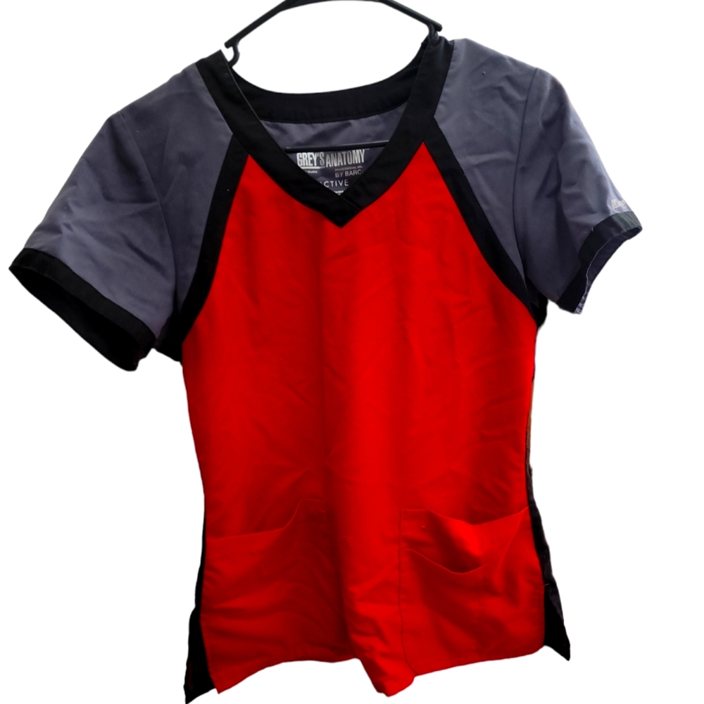 Scrub shirt